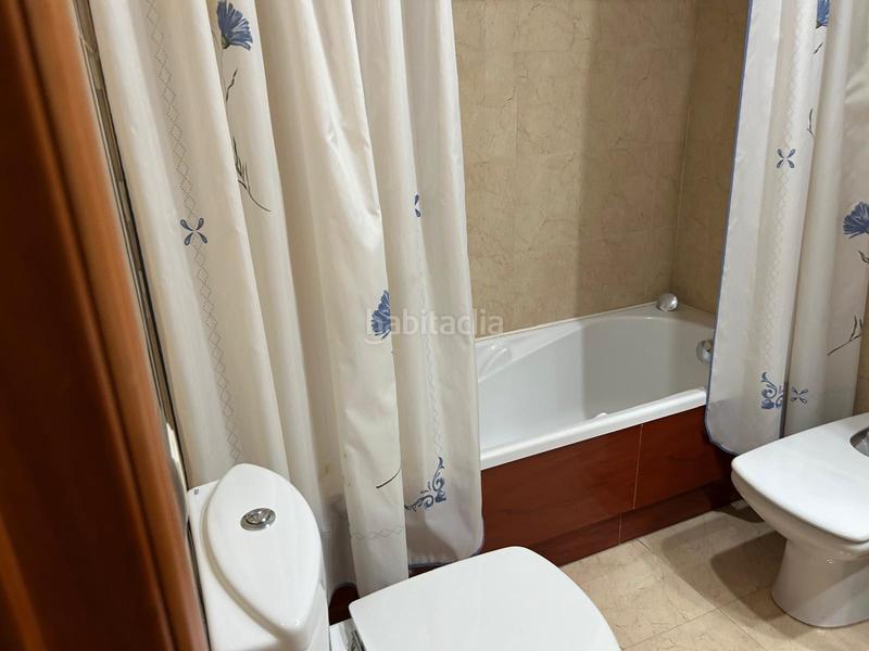 Foto 0cebab2a-9744-44b7-bae8-59c88534c126. Location appartement avec chauffage parking dans Centro Córdoba