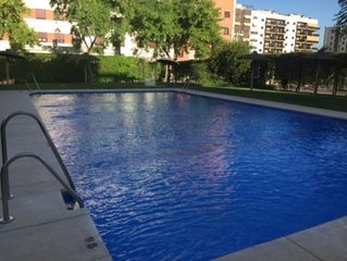 Affitto Appartamento in Ciudad Jardín - Zoco. Piso de pocos años de construccion en zona zoco