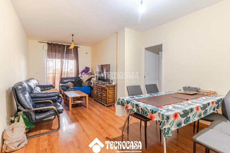 Foto 735fe961-808a-4024-9040-71b93938b87a. Etagenwohnung in Almanjáyar Granada