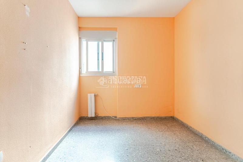 Foto 32c01a54-faba-4702-a54e-c15b5650243d. Piso  en venta en Almanjáyar Granada