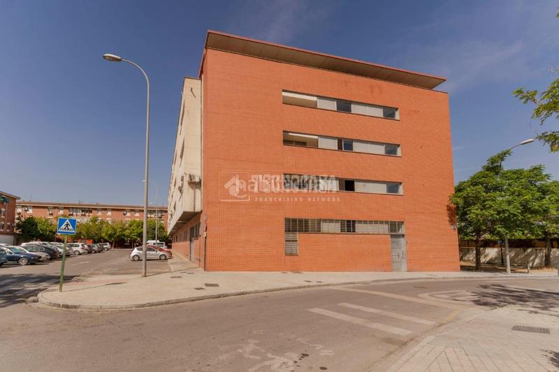 Foto a5d4f62d-45ab-4648-a7b3-43218091c384. Piso  en venta en Almanjáyar Granada