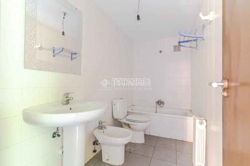 Foto e1fb767d-6cdf-474a-81e0-76ed2d89f961. Piso  en venta en Almanjáyar Granada