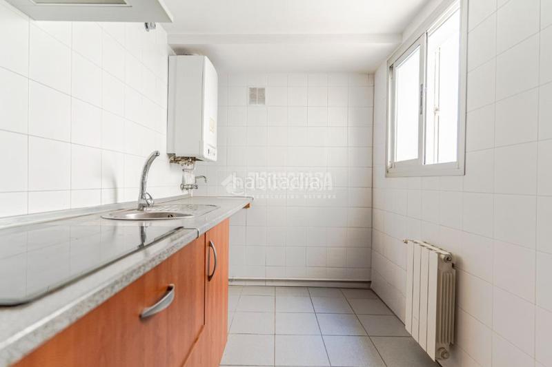 Foto e50f76de-1703-468f-ac7d-baef362f2257. Piso  en venta en Almanjáyar Granada