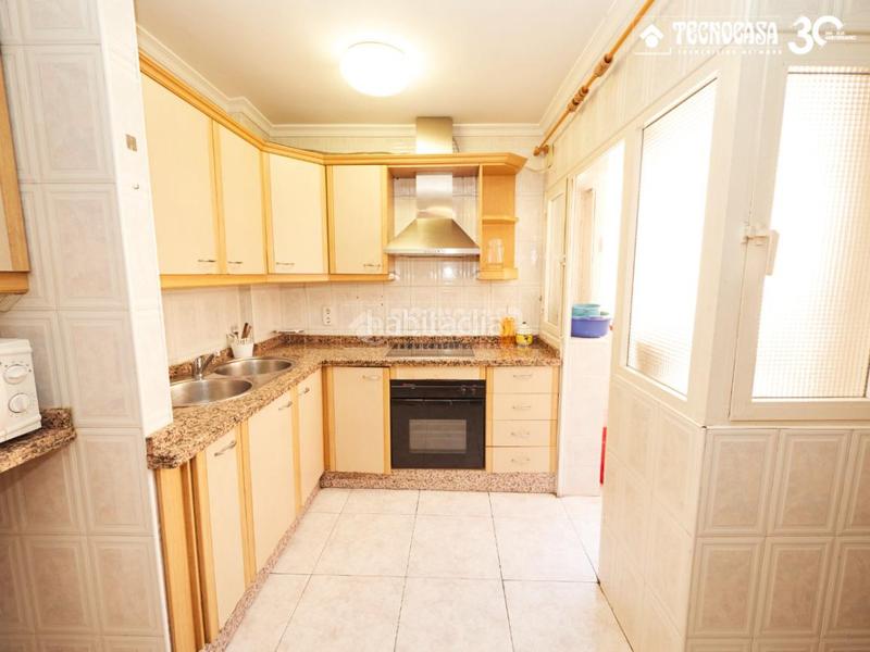 Foto 8498f165-f6ec-4afb-a58e-bd8e890a8a11. Lloguer pis amb calefacció a Joaquina Eguaras Granada