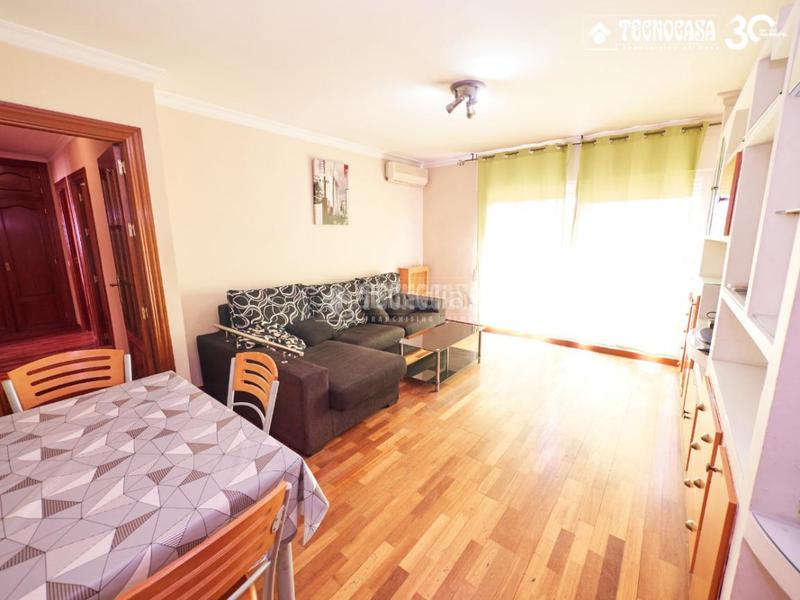 Foto 8bd6f399-c563-47a3-b1f1-e5e5f1c10d6f. Miete etagenwohnung mit heizung in Joaquina Eguaras Granada