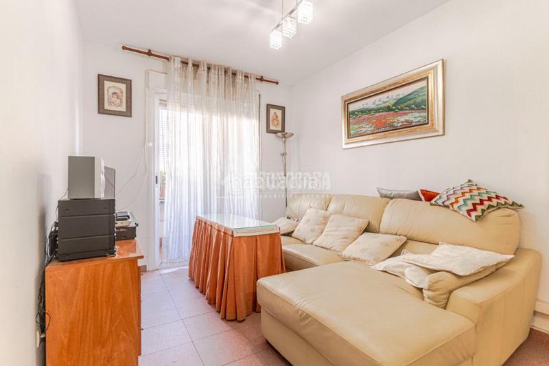 Foto 0954d848-0b58-4907-91a8-a5c38f7ce3a8. Piso  en venta en Almanjáyar Granada