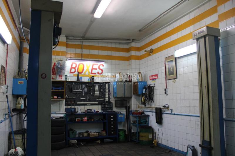 Foto e0b5b34e-71f2-4830-a2d6-ca094413a1d2. Local comercial  en venta en Joaquina Eguaras Granada