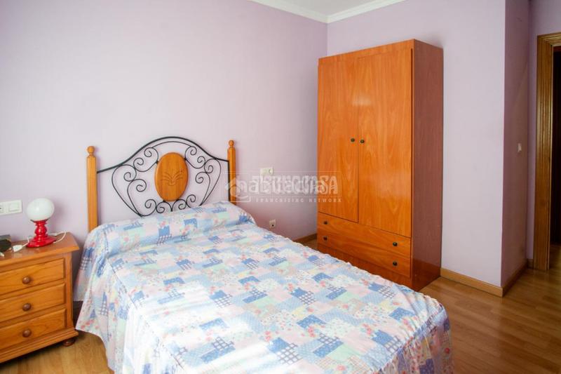 Foto 553e611f-0c23-419e-8647-e7ecc3f5efd4. Appartement avec parking dans Almanjáyar Granada