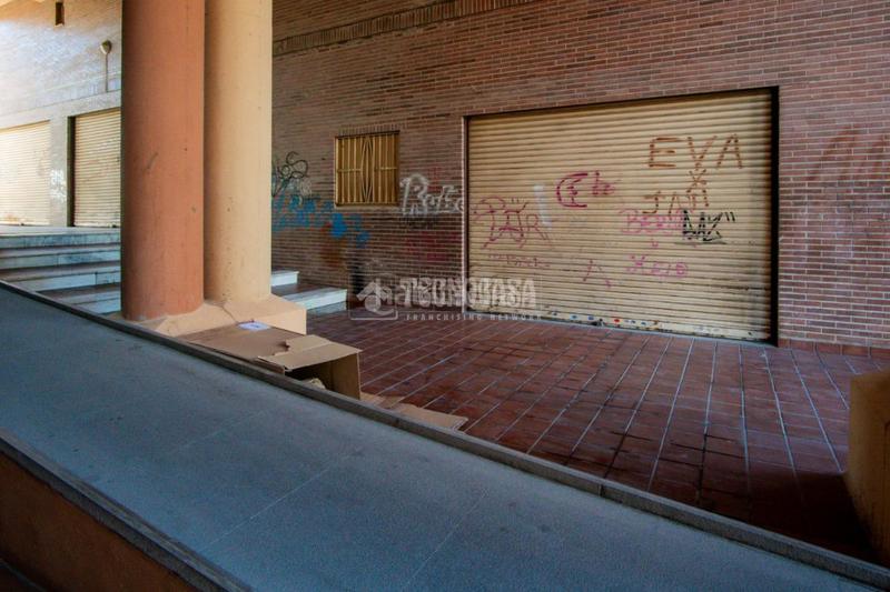 Foto 67e8b897-7cde-415e-8fc9-480fc64ef7ee. Miete geschäftsraum in Joaquina Eguaras Granada