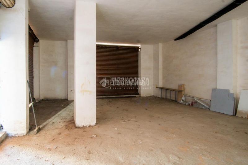 Foto 94a6c11f-754e-49b3-bb54-7827b596cf77. Rent business premise in Joaquina Eguaras Granada