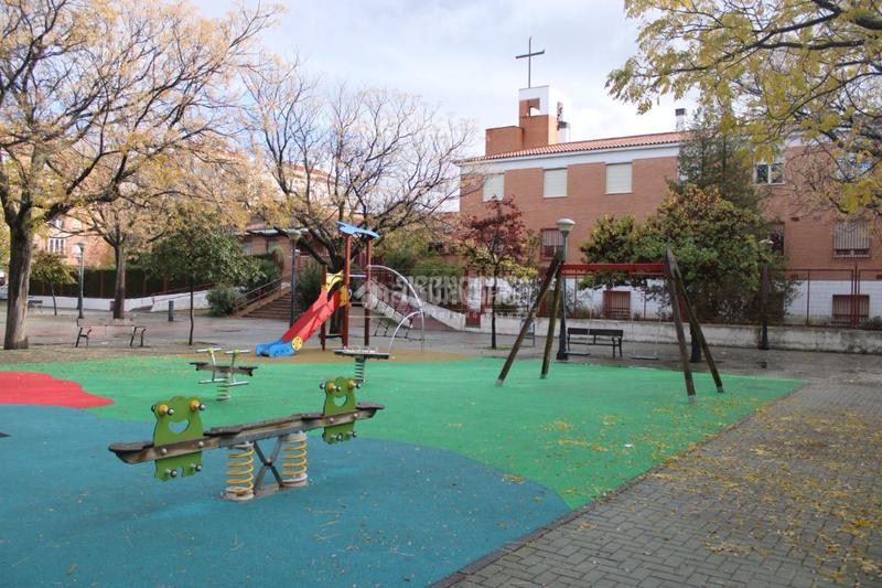 Foto 0c7dee99-fe60-4755-9de3-5887dfe11e31. Local commercial dans parque nueva Granada Granada