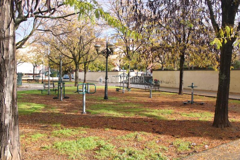 Foto 7f2345fa-8088-40f5-b7c1-b7e19cac6c96. Local commercial dans parque nueva Granada Granada