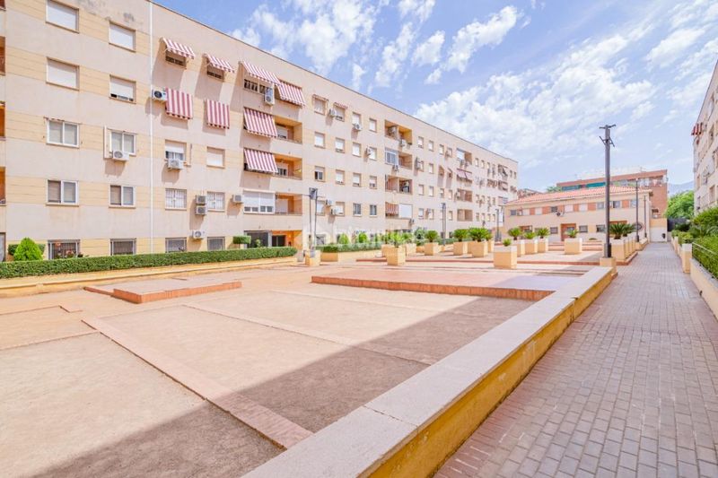 Foto bdead9c2-14ce-4082-b39d-84dbc015d043. Pis a Almanjáyar Granada