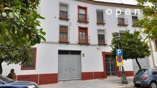 Miete Gebäude in Casco Histórico  - Ribera - San Basilio. Edificio  en plena judería