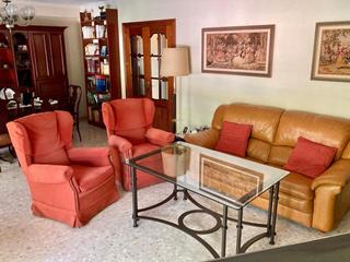 Appartement à Casco Histórico  - Ribera - San Basilio. Piso señorial con terraza zona vallellano
