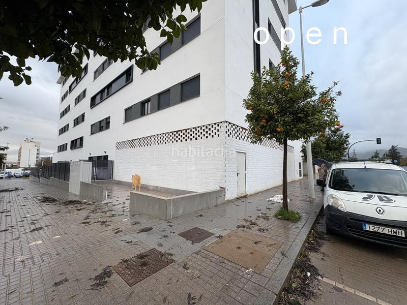 Foto f8a17586-dc07-481b-879f-f1a0784402ce. Affitto locale commerciale in Poniente-Norte - Miralbaida - Parque Azahara Córdoba