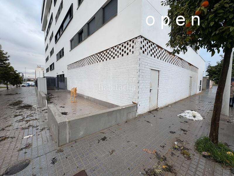 Foto 492b2afa-98c6-4ba1-83ef-8d8fab9fbe48. Alquiler local comercial  zona hipercor en Córdoba
