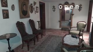 Appartement à Centro. Piso exterior en zona centro