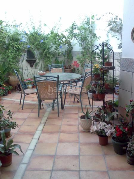 Foto d37fe72f-7b0f-418b-892a-43ff414b851b. Haus mit heizung pool in casco histórico - ribera - san basilio Córdoba