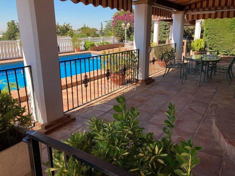 Foto ac4ba31a-3cbf-4a53-b38e-aa00bd127a93. Chalet mit heizung parking pool in El Brillante -El Naranjo - El Tablero Córdoba