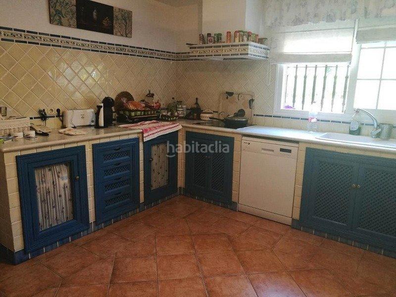 Foto f30dab10-3cbc-4180-89b7-ea7996eeb4e9. Chalet mit heizung parking pool in El Brillante -El Naranjo - El Tablero Córdoba