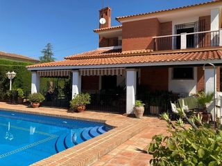 Xalet en El Brillante -El Naranjo - El Tablero. Chalet en una de las zonas m�s demandadas del brillante