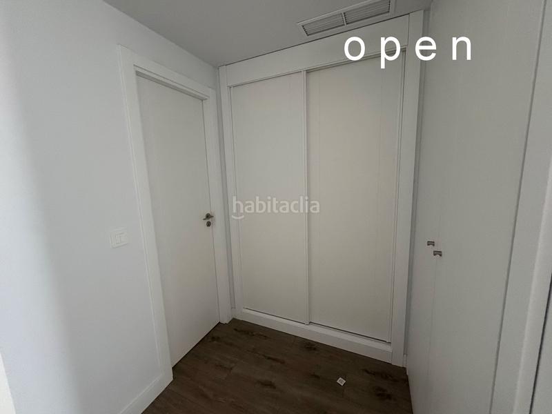 Foto b32d27ff-631b-4ec1-bd60-2a65023c9b3b. Rent flat with heating parking in Centro Córdoba