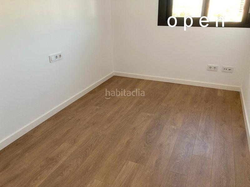 Foto d52524f9-d1a3-4931-804a-23703e15cb79. Alquiler piso espectacular piso en residencial zona hipercor en Córdoba