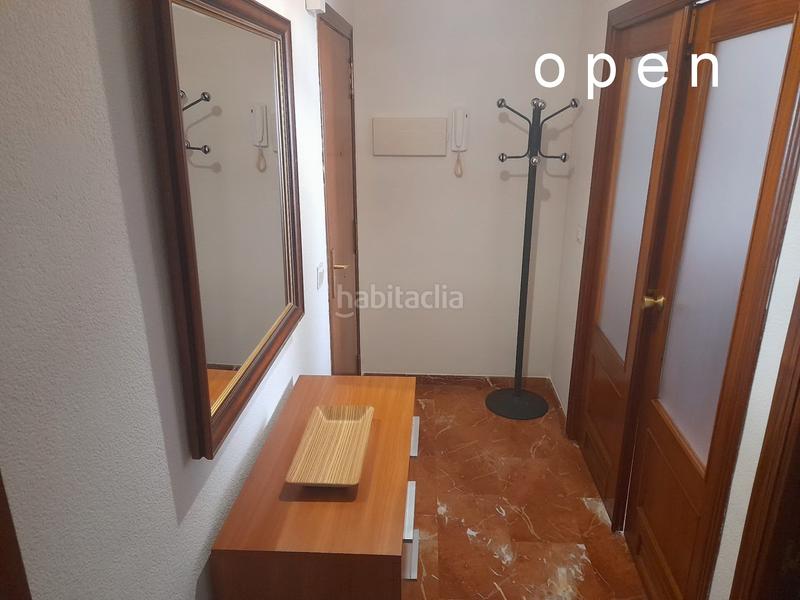 Foto 254bf6a3-0568-46cf-9cf8-1125660f7cc5. Rent flat with heating in Ciudad Jardín - Zoco Córdoba