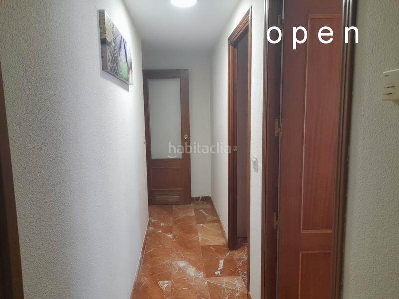 Foto e65ac613-0ef0-461b-9d5b-fd14e4937d50. Rent flat with heating in Ciudad Jardín - Zoco Córdoba