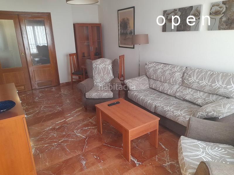 Foto ed9e22b2-e4df-4097-8533-63aed43bf0f2. Rent flat with heating in Ciudad Jardín - Zoco Córdoba