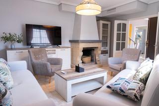 Casa adossada a El Brillante -El Naranjo - El Tablero. Adosado para entrar a vivir zona calasancio