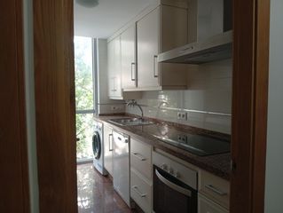 Location Appartement à Centro. Elegante piso en alquiler en el corazón de córdoba por 800€