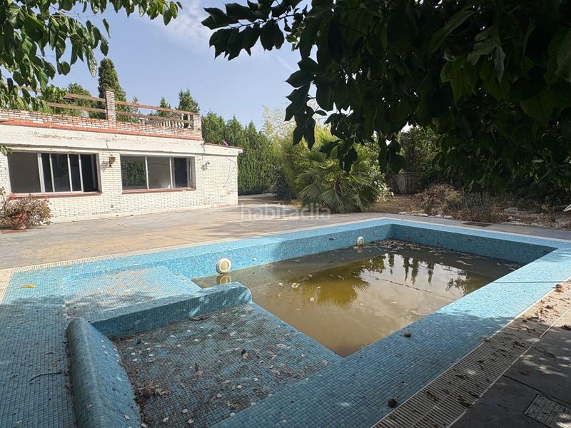 Foto 25e43bd6-4bc7-47d9-941a-619d922e8288. Xalet amb piscina a El Brillante -El Naranjo - El Tablero Córdoba