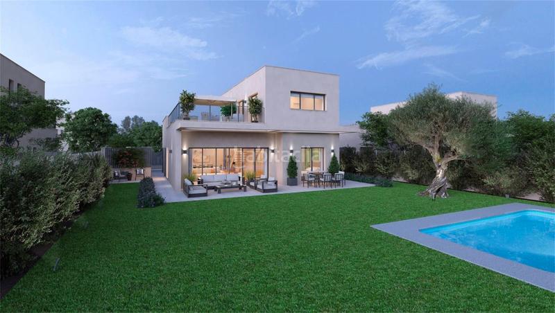 Foto adf33d46-0b73-4089-bc73-7e455a019d47. House 184m<sup>2</sup> with parking pool in Arco Norte - Avda España Dos Hermanas
