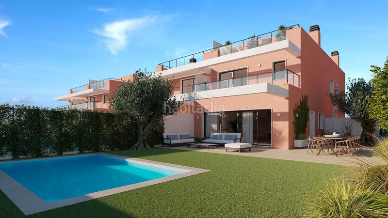 Foto 7726b5a2-9ed9-4419-bcf3-50e49b4b904d. Casa bifamiliare 251m<sup>2</sup> con parcheggio piscina in Entrenúcleos Dos Hermanas