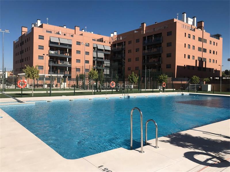 Foto 95175ca6-8cbf-48f6-9cf4-bfda64097341. Piso 85m<sup>2</sup> en Avenida de Europa Montequinto
