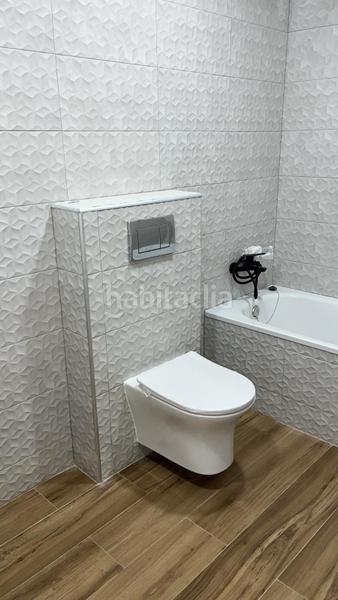 Foto 0142596b-ff34-4298-9560-1d656157b28c. Etagenwohnung mit heizung pool in Pintores-Ferial Parla