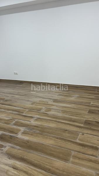 Foto bfa82f1f-ca93-4cba-a794-ad9f72640367. Etagenwohnung mit heizung pool in Pintores-Ferial Parla