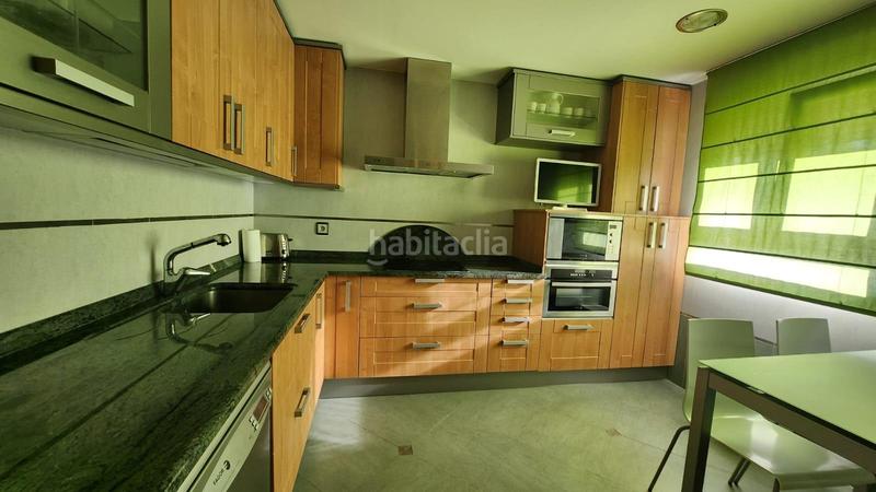 Foto 00cf3115-d292-4ba9-8ef1-10b3b17336b8. Chalet impresionante chalet pareado , zona cuevas listo para entrar a vivir en Ciempozuelos