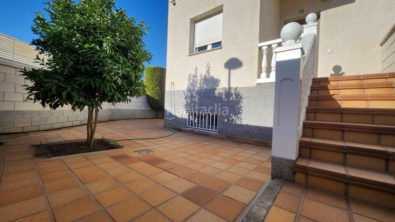 Foto 0d33cca0-c18b-4de9-903c-a60f53757d63. Chalet impresionante chalet pareado , zona cuevas listo para entrar a vivir en Ciempozuelos