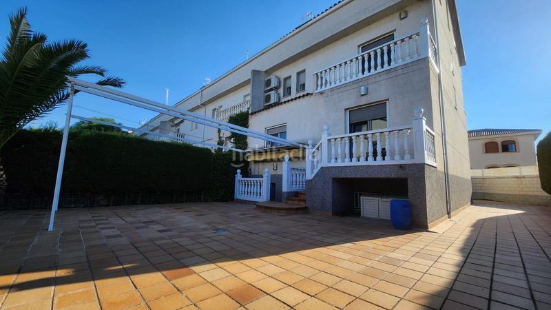 Foto 25ee71ee-a5a9-4a1b-92af-846504f7afe1. Chalet impresionante chalet pareado , zona cuevas listo para entrar a vivir en Ciempozuelos