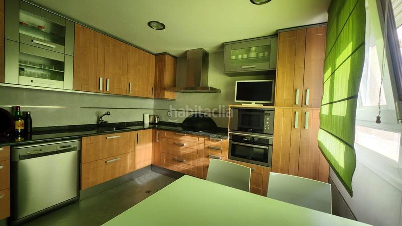 Foto 37d1fe06-bf23-48d2-88f9-dd841bf49559. Chalet impresionante chalet pareado , zona cuevas listo para entrar a vivir en Ciempozuelos