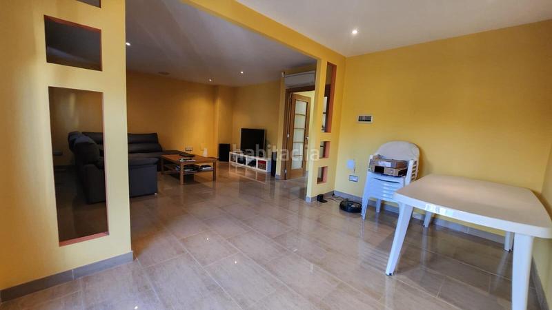 Foto 64810786-2640-4552-8cc3-21158be48cff. Chalet impresionante chalet pareado , zona cuevas listo para entrar a vivir en Ciempozuelos