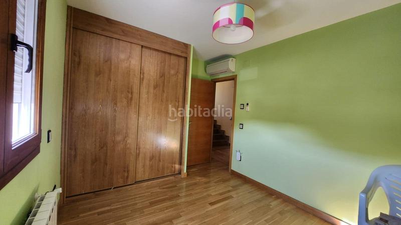 Foto af5569dd-1806-4a35-b94a-c1e84eec9340. Chalet impresionante chalet pareado , zona cuevas listo para entrar a vivir en Ciempozuelos