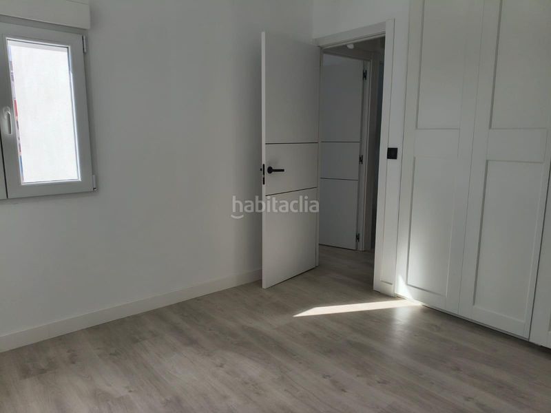 Foto cb5225b7-8338-49aa-88d5-23f7e67aee28. Pis a calle santiago ramon y cajal 1 a Humanes de Madrid