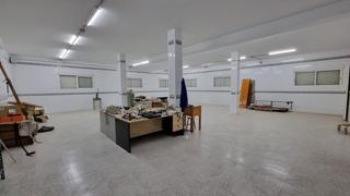 Nau industrial a Cañero. Nave en poligono el granadal para multiples usos