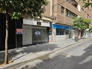 Lloguer Local Comercial a Centro. Local en pleno centro totalmente instalado en alquiler