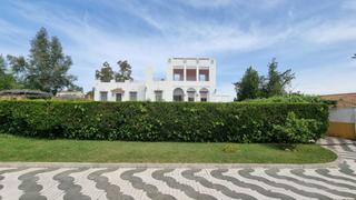 Chalet à Santa Rosa - Valdeolleros. Chalte en pleno brillante a reformar con gran parcela