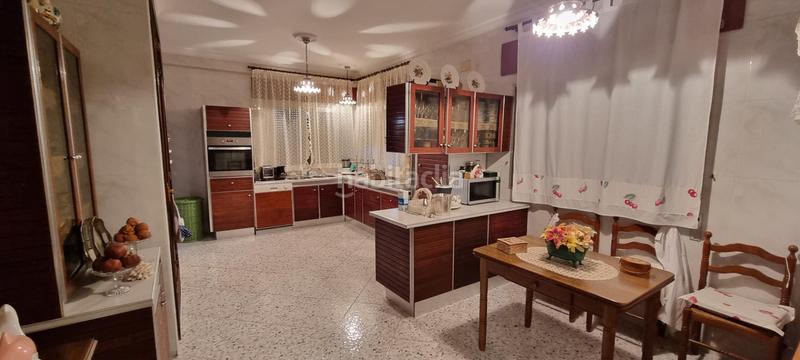 Foto c56e3eba-f882-48f5-a37e-f7e1ae4d4417. Chalet mit heizung pool in El Brillante -El Naranjo - El Tablero Córdoba